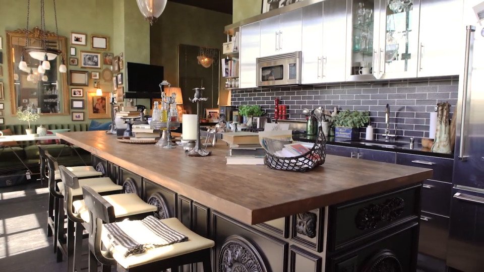 Στο χείλος της καταστροφής ο Τζόνι Ντεπ -Πόσα εκατομμύρια δαπανά κάθε μήνα [εικόνες]  | iefimerida.gr 3