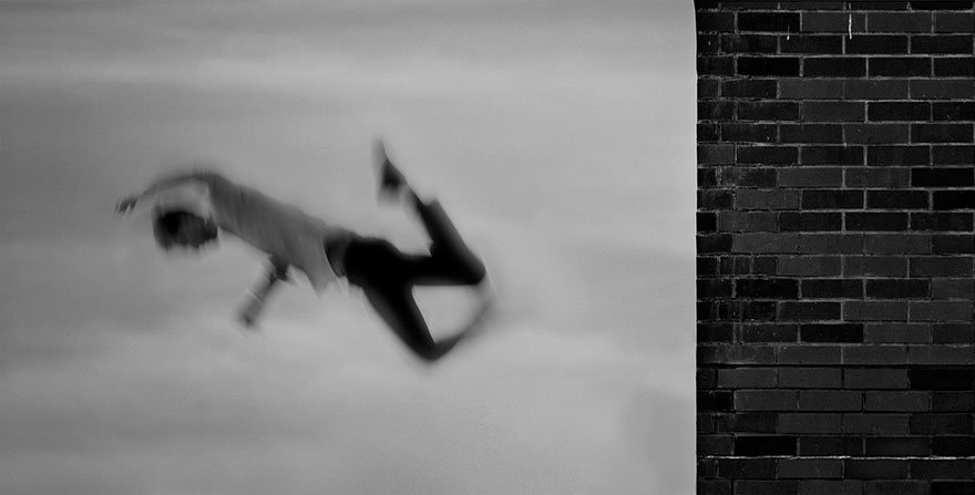 Ζώντας με κατάθλιψη: Ενα πρότζεκτ αυτοπορτρέτων αποτυπώνει έναν αλλιώτικο κόσμο [εικόνες] | iefimerida.gr 11