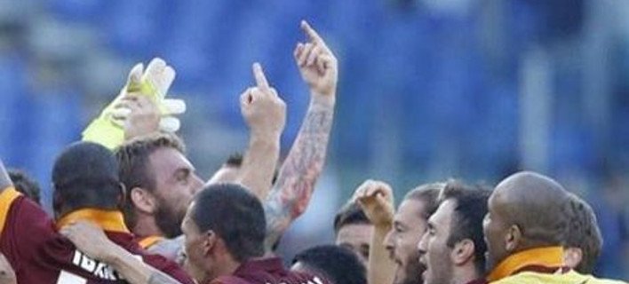 «Πόλεμος» στη Ρώμη: Χειρονομίες Ντε Ρόσι και μήνυμα Τότι στην Λάτσιο [εικόνες & βίντεο] | iefimerida.gr 0