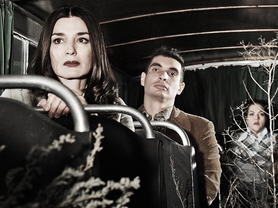 Η Μαρία Ναυπλιώτου στον εμβληματικό ρόλο της Μπλανς Ντιμπουά [εικόνες] | iefimerida.gr 3