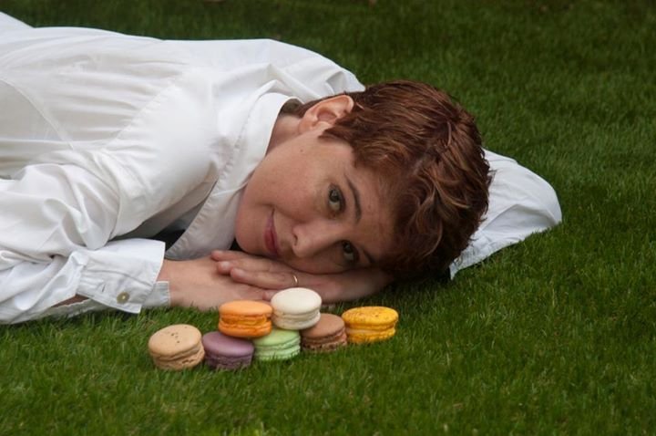 Το ελληνικό μακαρόν που ζηλεύουν και οι Γάλλοι – Μια Αθηναία αγάπησε το ντελικάτο γλυκό  δίνοντάς του άρωμα Ελλάδας [εικόνες]  | iefimerida.gr 0