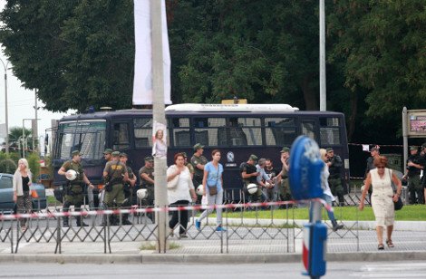Σε κλοιό διαδηλώσεων η Θεσσαλονίκη: Πολλοί δρόμοι κλειστοί - Φρούριο η πόλη [εικόνες&βίντεο] | iefimerida.gr 0