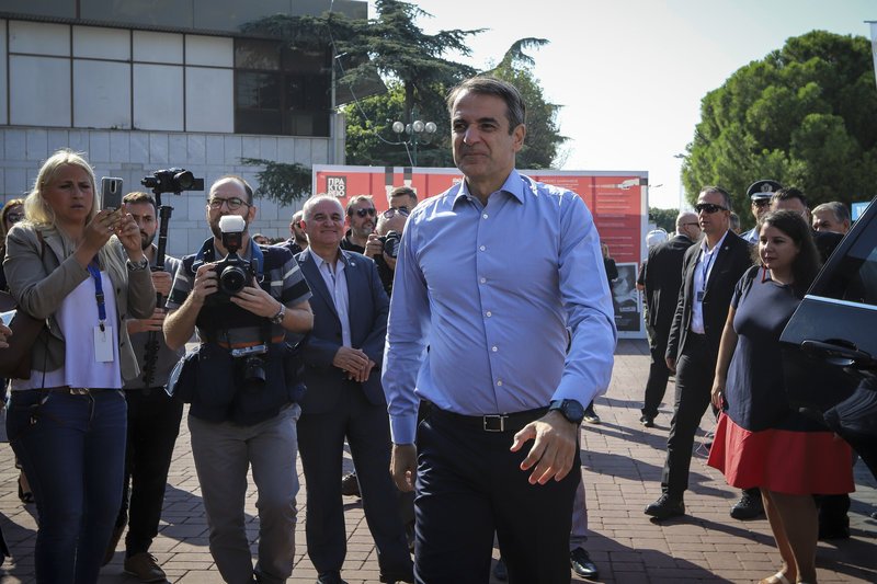 Στη ΔΕΘ ο Μητσοτάκης -Η ατάκα στους φωτογράφους: «Κοιτάζω το ίδιο καλά αριστερά και δεξιά» [εικόνες] | iefimerida.gr 1