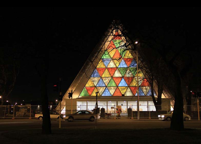 To «Νόμπελ» Αρχιτεκτονικής σε Ιάπωνα που φτιάχνει καταφύγια σε χώρες που χτυπιούνται από μεγάλες καταστροφές [εικόνες] | iefimerida.gr 4