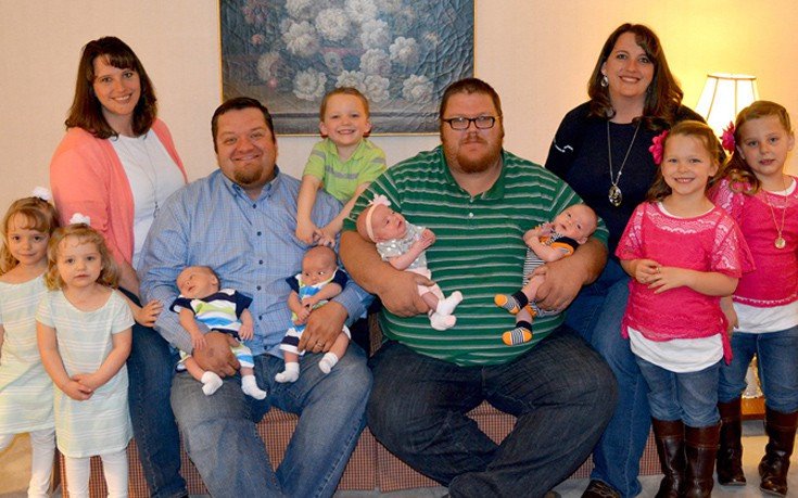 Δίδυμες αδελφές έχουν κάνει δύο ζευγάρια διδύμων -Μια απίστευτη ιστορία [εικόνες]  | iefimerida.gr 0