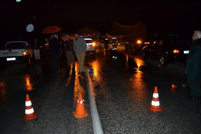 Επεσε η γέφυρα του Πηνειού στη Διάβα Καλαμπάκας [εικόνες] | iefimerida.gr 6