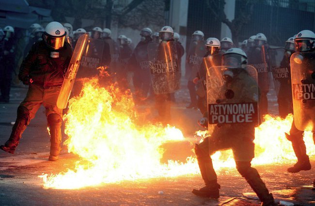 Τον γύρο του κόσμου κάνουν οι εικόνες της ντροπής [εικόνες] | iefimerida.gr 5