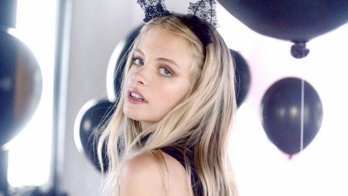 Εκοψαν διαφήμιση μόδας γιατί το μοντέλο έμοιαζε με... παιδί και ήταν πολύ σέξι [εικόνες] | iefimerida.gr 2