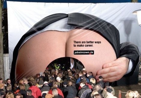 Δείτε τους «ανθρώπους» που κρύβονται μέσα στα αυτόματα μηχανήματα  [εικόνες] | iefimerida.gr 5