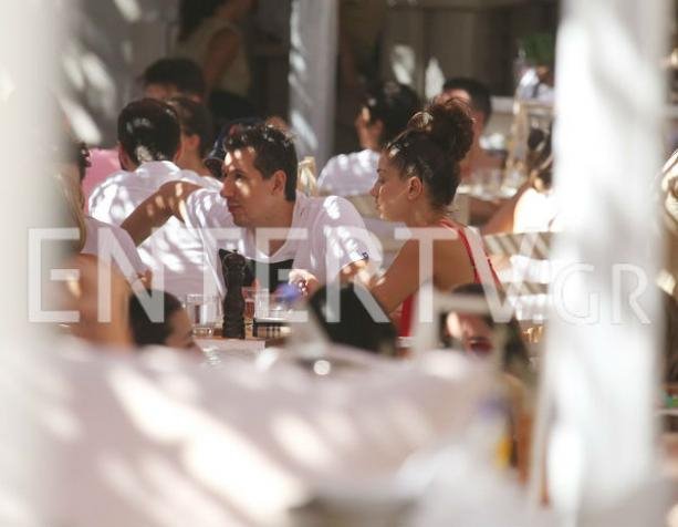 Ο Διαμαντίδης όπως δεν τον έχετε ξαναδεί: Σε τρυφερό τετ α τετ στη Μύκονο [εικόνες] | iefimerida.gr 4