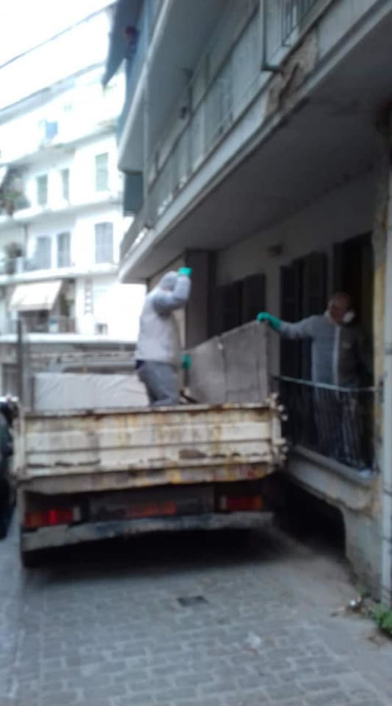 Και όπως φαίνεται ο καθαρισμός του σπιτιού δεν ήταν εύκολη υπόθεση.