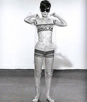 Ιστορικές προσωπικότητες του 20ου αιώνα με μαγιό [εικόνες] | iefimerida.gr 1