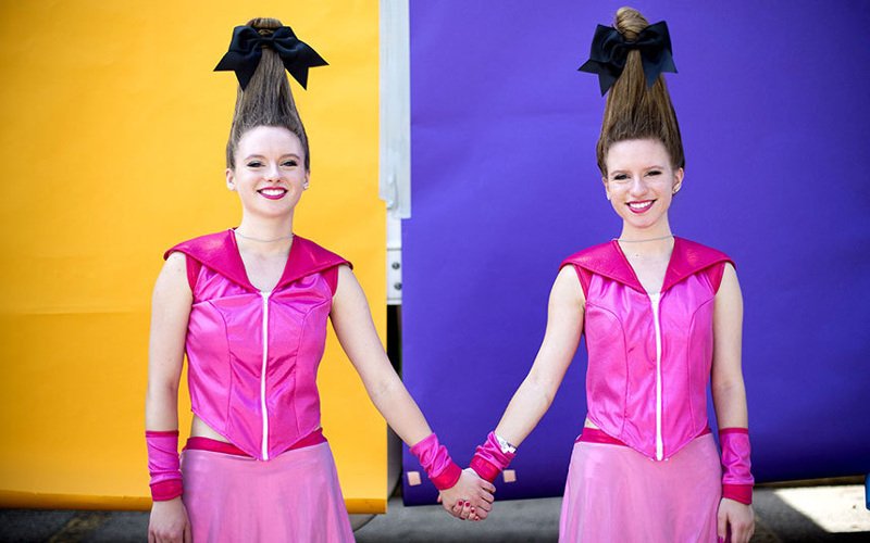 Εκεί όλοι τα βλέπουν διπλά -Το φεστιβάλ για δίδυμους [εικόνες] | iefimerida.gr 3