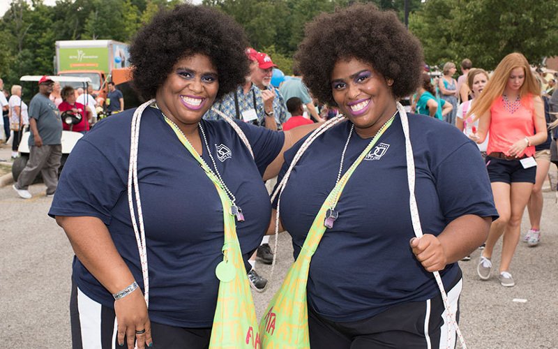 Εκεί όλοι τα βλέπουν διπλά -Το φεστιβάλ για δίδυμους [εικόνες] | iefimerida.gr 8