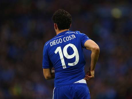 Του πέταξαν κέρμα και το έκρυψε στο εσώρουχό του! [εικόνες] | iefimerida.gr 2