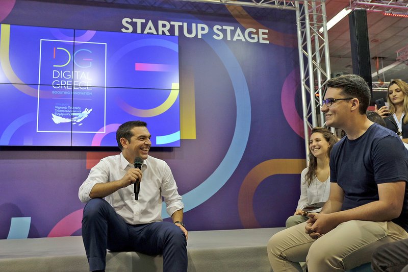 Tσίπρας σε startuppers: Αυτό που πρέπει να πάει τρένο είναι η ενίσχυση της καινοτομίας [εικόνες] | iefimerida.gr 2