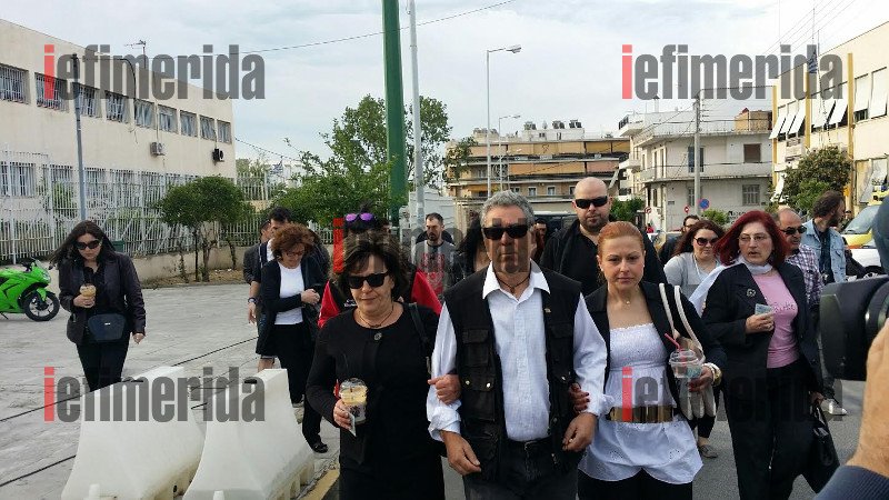 Δίκη Χρυσής Αυγής: Σε κλοιό ξανά ο Κορυδαλλός -Κλειστά σχολεία και κινητοποιήσεις κατοίκων [εικόνες] | iefimerida.gr 7