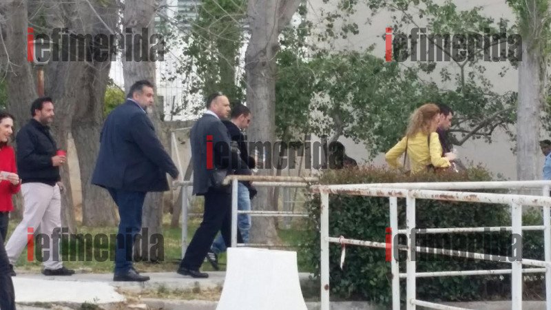 Δίκη Χρυσής Αυγής: Σε κλοιό ξανά ο Κορυδαλλός -Κλειστά σχολεία και κινητοποιήσεις κατοίκων [εικόνες] | iefimerida.gr 13