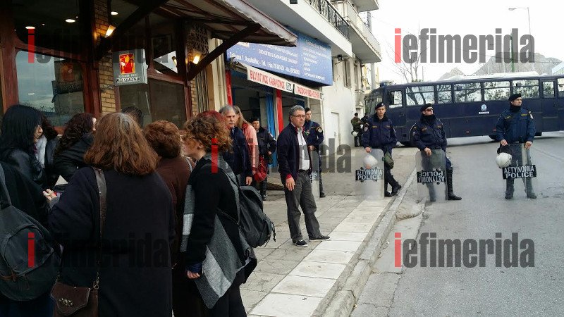 Η δίκη της Χρυσής Αυγής: Απόντες Μιχαλολιάκος και υπαρχηγοί [εικόνες] | iefimerida.gr 22