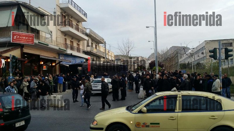 Η δίκη της Χρυσής Αυγής: Απόντες Μιχαλολιάκος και υπαρχηγοί [εικόνες] | iefimerida.gr 10