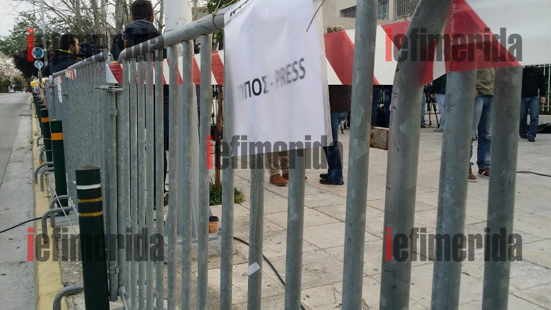 Η δίκη της Χρυσής Αυγής: Απόντες Μιχαλολιάκος και υπαρχηγοί [εικόνες] | iefimerida.gr 12