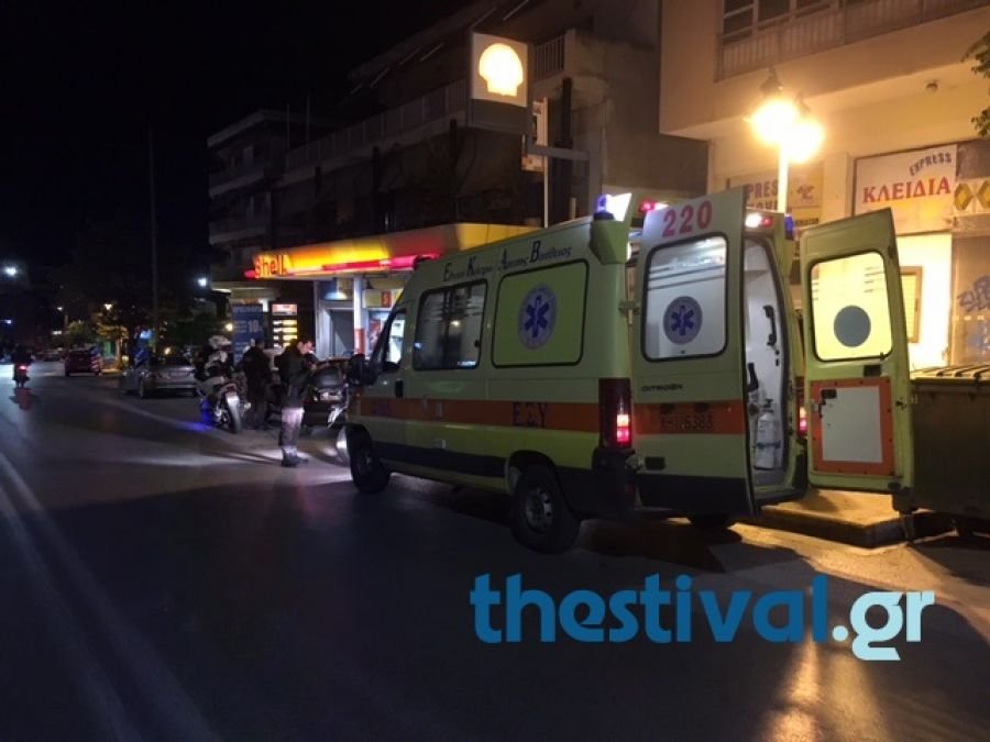 Θεσσαλονίκη: Οδηγός ΙΧ έκανε αναστροφή και συγκρούστηκε με δίκυκλο [εικόνα] | iefimerida.gr 0