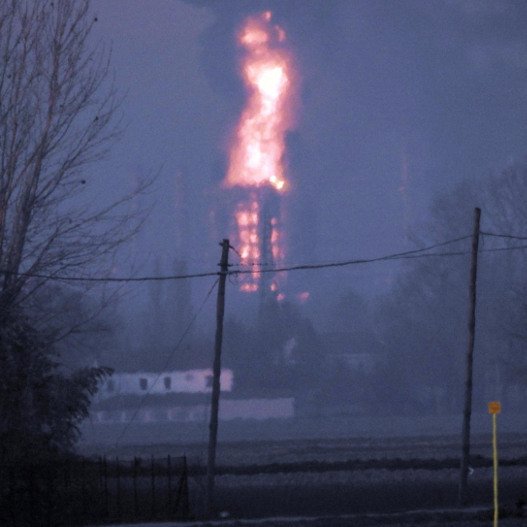 Εκρηξη σε διυλιστήριο της βόρειας Ιταλίας -2 τραυματίες [βίντεο] | iefimerida.gr 0