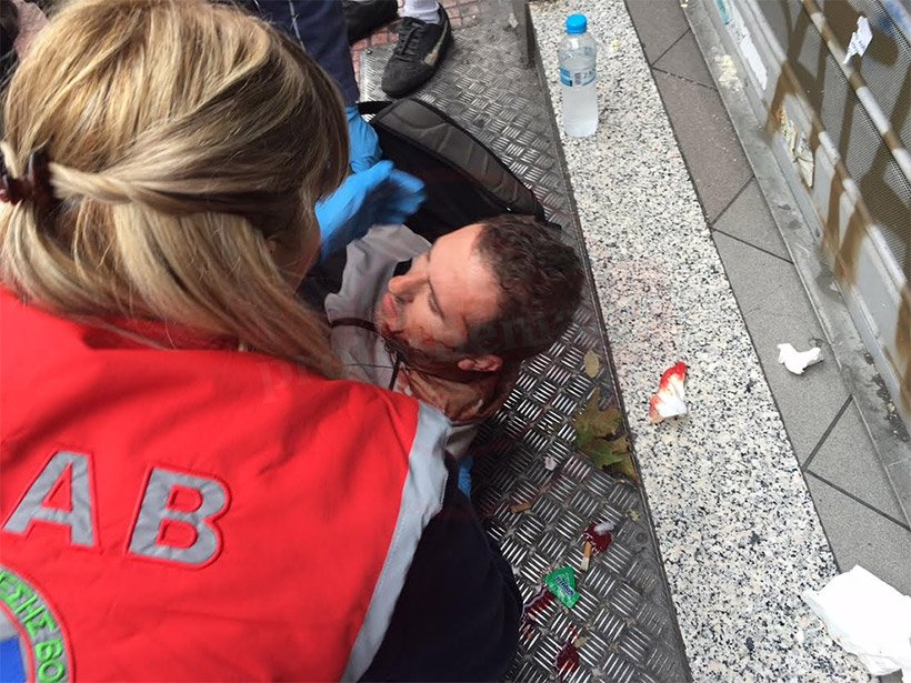 Τραυμάτισαν σοβαρά δημοσιογράφο του 9.84 σε πορεία αντιεξουσιαστών στο κέντρο της Αθήνας [εικόνες] | iefimerida.gr 1