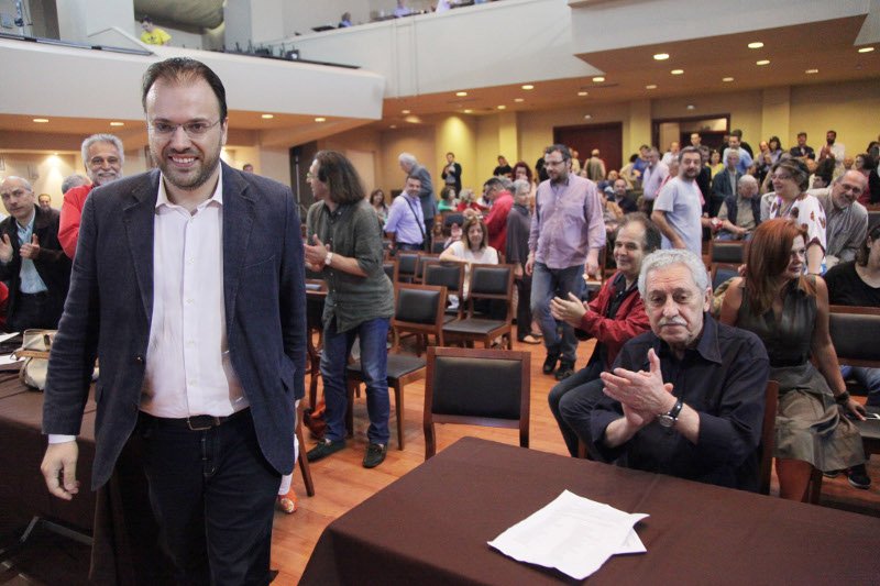 Αλλαγή εποχής: Νέος πρόεδρος της ΔΗΜΑΡ ο Θανάσης Θεοχαρόπουλος | iefimerida.gr 4