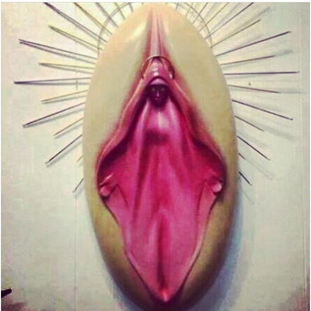 Η Δήμητρα Ματσούκα, η «βλάσφημη» Παναγία και οι followers που χάνει [εικόνες] | iefimerida.gr 0