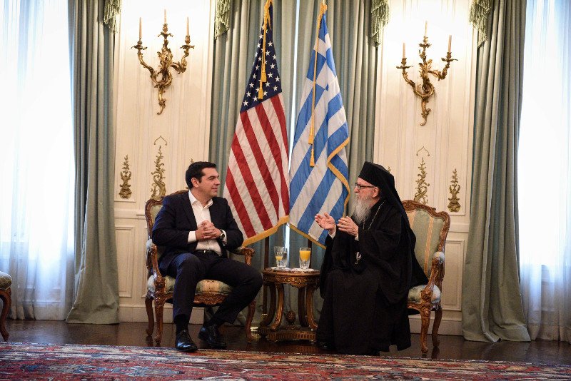 Η εγκάρδια συνάντηση Τσίπρα με τον Αρχιεπίσκοπο Αμερικής [εικόνες] | iefimerida.gr 1