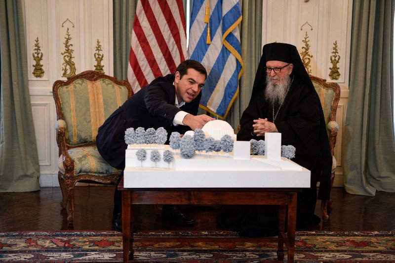 Η εγκάρδια συνάντηση Τσίπρα με τον Αρχιεπίσκοπο Αμερικής [εικόνες] | iefimerida.gr 0