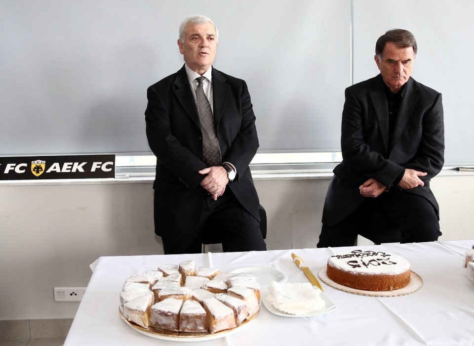 Η ΑΕΚ έκοψε την πρωτοχριονιάτικη πίτα - Στην «Αγιά-Σοφιά» το φλουρί [εικόνες] | iefimerida.gr 5