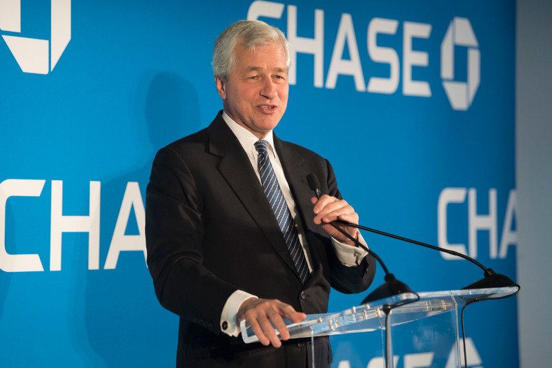 O Tζέιμι Ντίμον, επικεφαλής της JP Morgan. Φωτογραφία: Kevin Wolf/AP Images for JPMorgan Chase & Co.