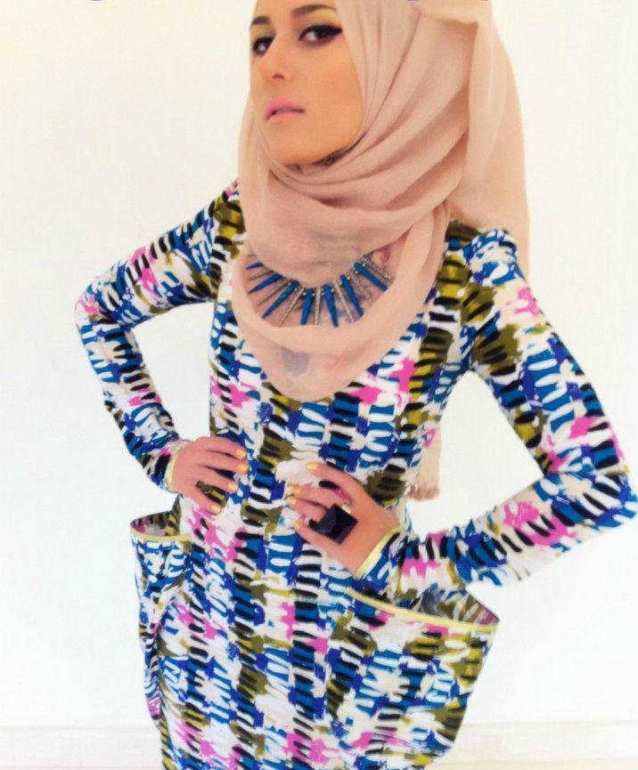 Πώς μια μουσουλμάνα με μαντήλα έγινε σταρ του BBC [εικόνες] | iefimerida.gr 5