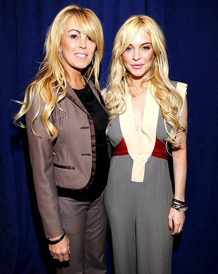 Διάσημες μαμάδες και κόρες φωτογραφίζονται μαζί [εικόνες] | iefimerida.gr 1