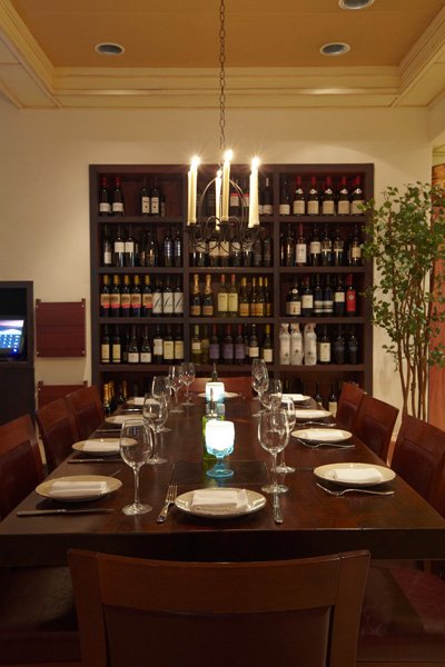 Κελάρι: Το ελληνικό εστιατόριο στην Ουάσιγκτον που έφαγε ο Τσίπρας και είναι θαμώνας ο Παπανδρέου [εικόνες] | iefimerida.gr 0