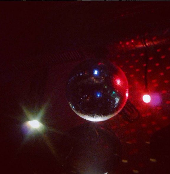 Το πιο ρομαντικό κλαμπ στον κόσμο- Χωράει μόνο δύο άτομα [εικόνες]  | iefimerida.gr 4