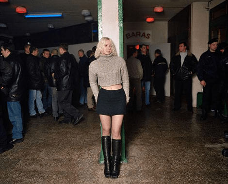 Τα πρώην σοβιετικά παιδιά της ντίσκο: Ο χρόνος στην Λιθουανία έχει σταματήσει στο 1980 [εικόνες] | iefimerida.gr 9