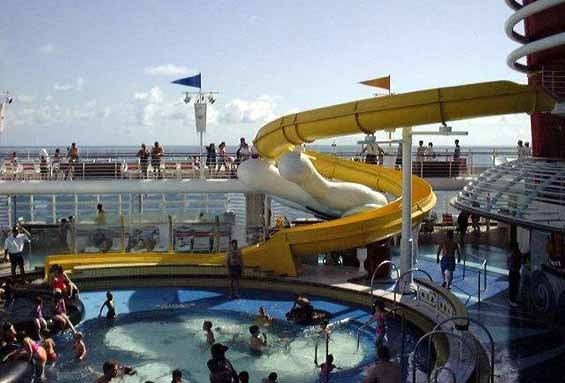 Δείτε πώς το Ιόνιο θα μετατραπεί σε Ντίσνεϊλαντ το καλοκαίρι - Το κρουαζιερόπλοιο που μαγεύει [εικόνες] | iefimerida.gr 1