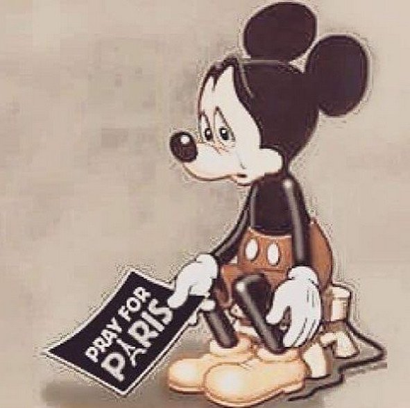 Ερημιά στη Disneyland -Κλειστή για πρώτη φορά από τότε που άνοιξε, το 1992 [εικόνες] | iefimerida.gr 4