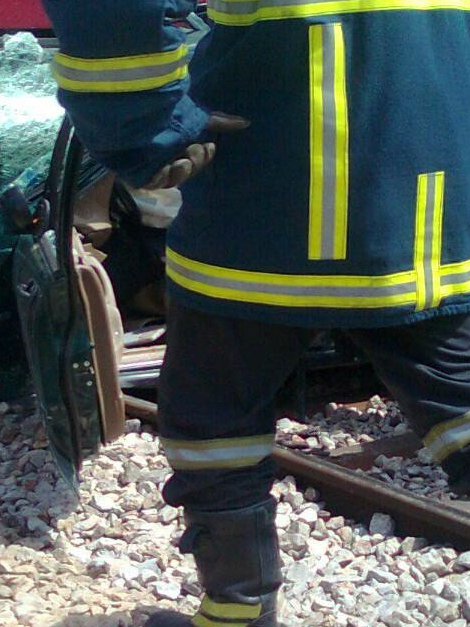 Τέσσερις νεκροί σε σύγκρουση τρένου - αυτοκινήτου [εικόνες] | iefimerida.gr 1