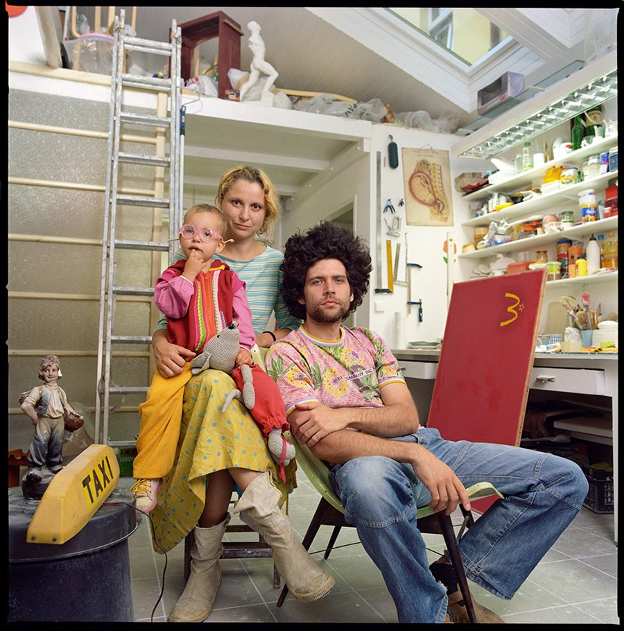 Μια γυναίκα φωτογραφίζεται με διαφορετικούς άντρες και δείχνει πώς θα ήταν η ζωή της αν ζούσε μαζί τους –Τα πάντα αλλιώς [εικόνες] | iefimerida.gr 6