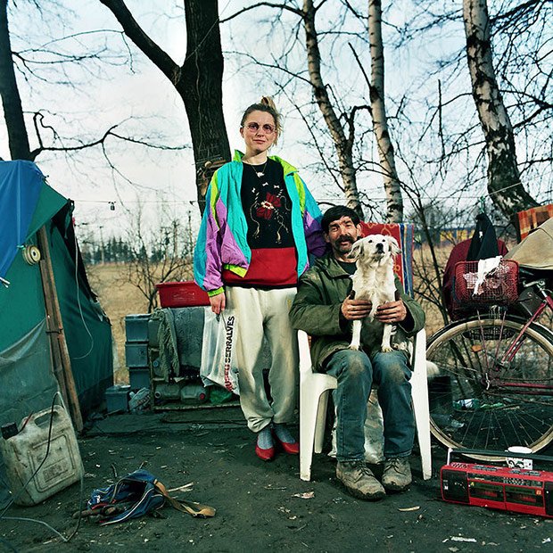 Μια γυναίκα φωτογραφίζεται με διαφορετικούς άντρες και δείχνει πώς θα ήταν η ζωή της αν ζούσε μαζί τους –Τα πάντα αλλιώς [εικόνες] | iefimerida.gr 3