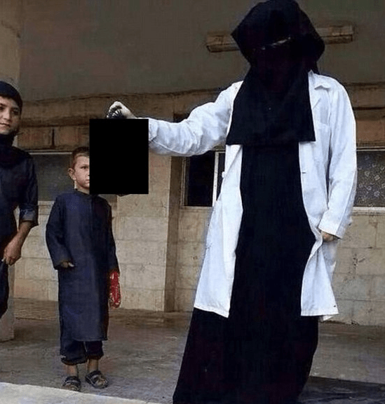  Οι γυναίκες του Τζιχάντ από τη Δύση -Εγκαταλείπουν τις οικογένειές τους για να πολεμήσουν στο πλευρό των μακελάρηδων [εικόνες] | iefimerida.gr 8