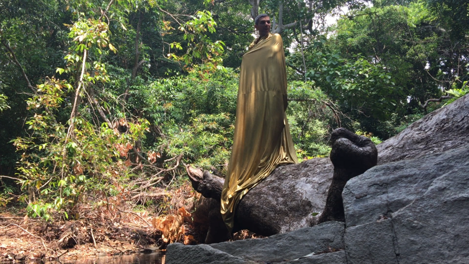 Οι δράσεις της έκθεσης documenta τον Νοέμβριο -Με πλέξιμο και yoga [πρόγραμμα]  | iefimerida.gr 1