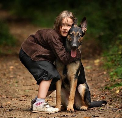 Μαθήματα τρυφερότητας από τα παιδιά του κόσμου και τους τετράποδους φίλους τους [εικόνες] | iefimerida.gr 4