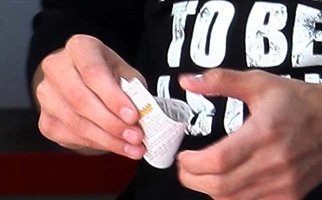 Στημένο το Ντιναμό-Λιόν 1-7; - Αμυντικός «κλείνει» το μάτι σε αντίπαλο [εικόνες] | iefimerida.gr 2