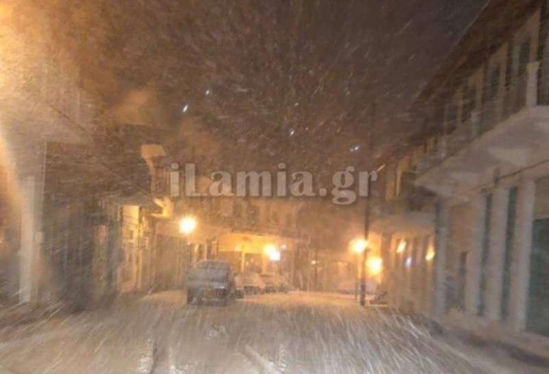 Χιόνια στην πόλη της Λαμίας (2019-03-12)