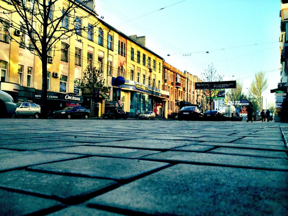 O Σωτήρης Δανέζης από το μέτωπο της Ουκρανίας: Ντονέτσκ, η πόλη με το 1 εκατ. τριαντάφυλλα [εικόνες] | iefimerida.gr 9